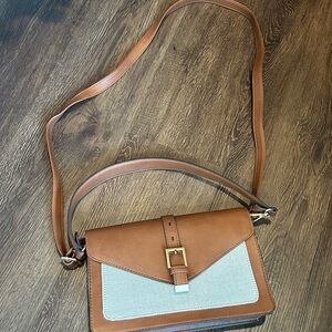 Elegant Brown and Cream Women's Bag